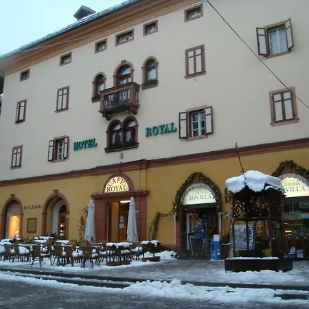 فندق Royal Cortina كورتينا دامبيتزو