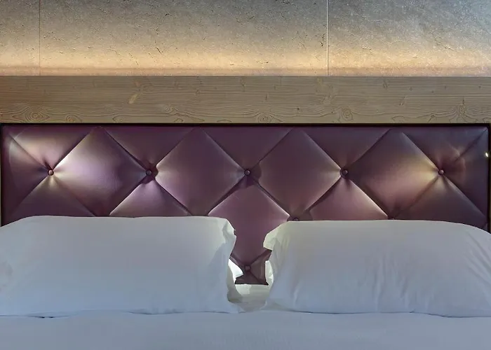 Hotel Royal Cortina 3*