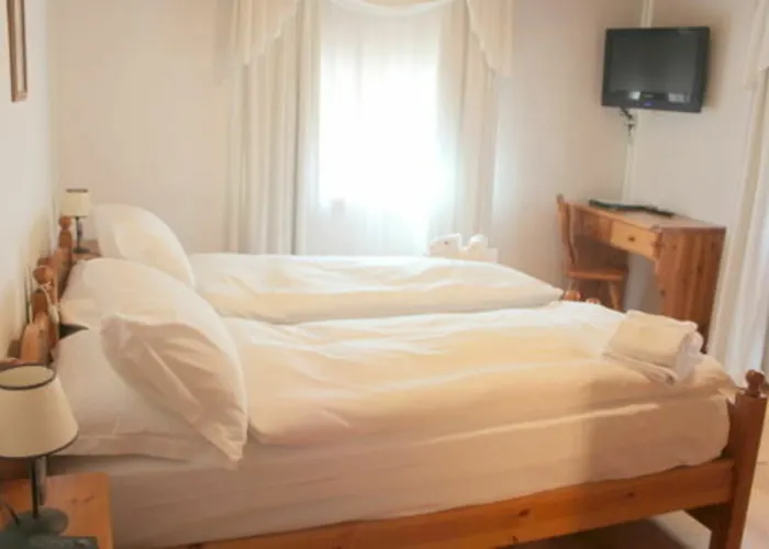 Szálloda Royal Cortina 3*