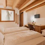 Hotell Royal Cortina 3*