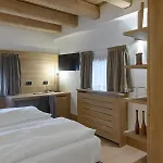 Отель Royal Cortina Кортина-д'Ампеццо