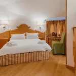 Отель Royal Cortina