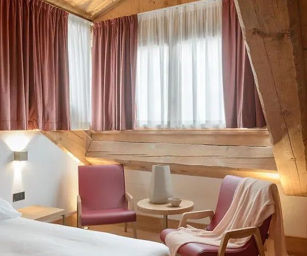 Hotel Royal Cortina 3*