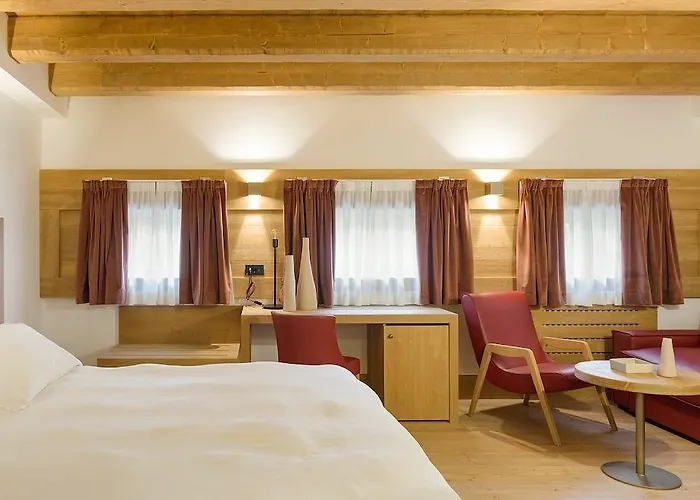 Royal Cortina
