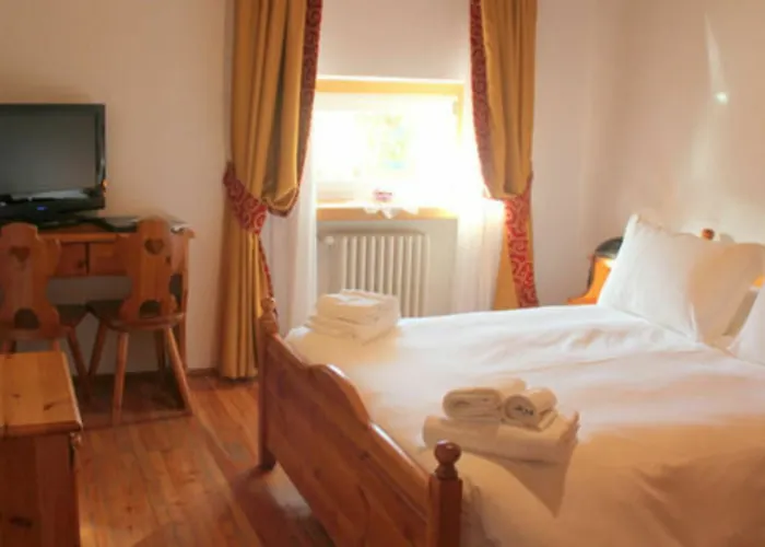 Royal Cortina 3*
