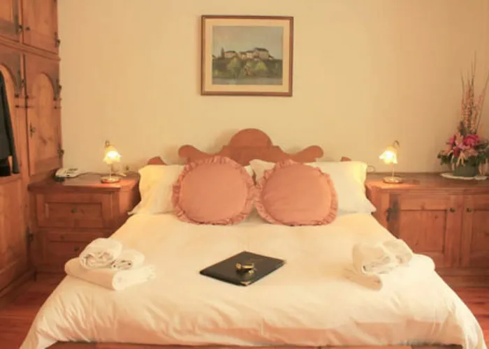 Royal Cortina Hotel